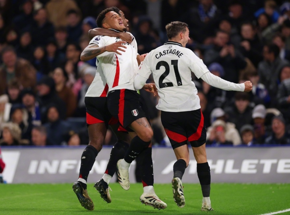 费城人队季后赛入场券在二级市场溢价超过 5 倍，球迷疯狂抢购