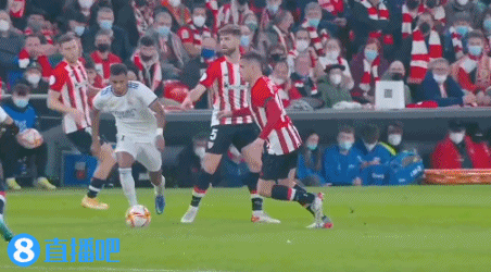 大爆冷！勇士、火箭13分失利，马刺憾负，最新排名太阳反超火箭！