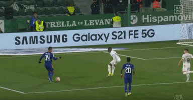 随着湖人压哨绝杀，快船逆转！西部第6易主，季后赛4档球队清晰了